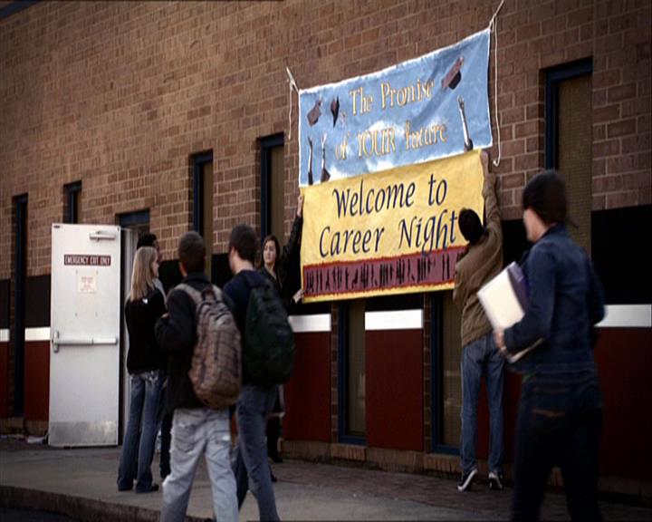 VampireDiariesWorld_dot_org-110TheTurningPoint0300.jpg