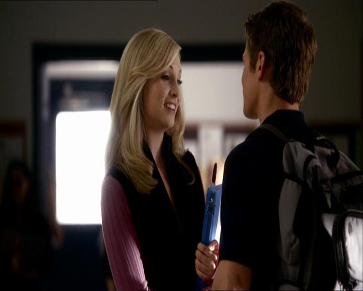 VampireDiariesWorld_dot_org-110TheTurningPoint0315.jpg