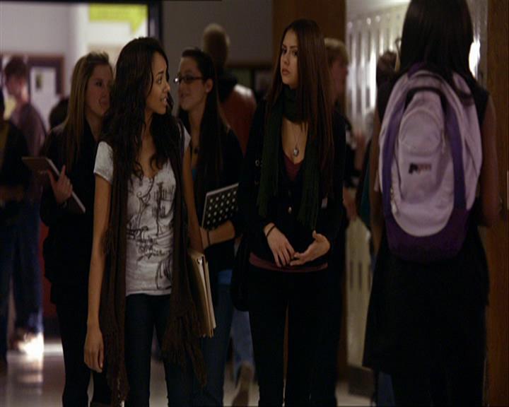VampireDiariesWorld_dot_org-110TheTurningPoint0337.jpg