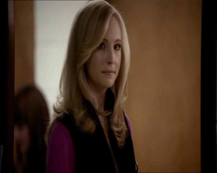 VampireDiariesWorld_dot_org-110TheTurningPoint0805.jpg VampireDiariesWorld_dot_org-110TheTurningPoint0805.jpg