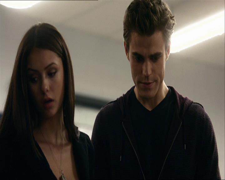 VampireDiariesWorld_dot_org-110TheTurningPoint0924.jpg VampireDiariesWorld_dot_org-110TheTurningPoint0924.jpg