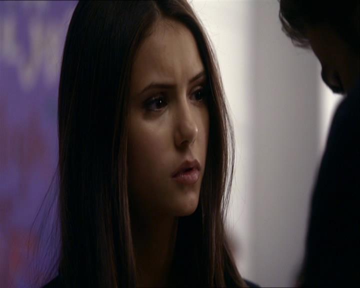 VampireDiariesWorld_dot_org-110TheTurningPoint1535.jpg