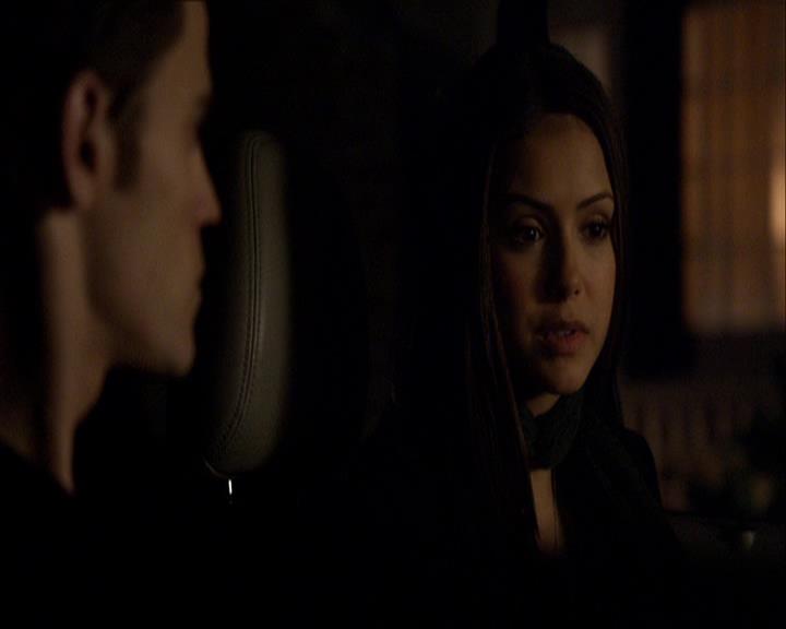 VampireDiariesWorld_dot_org-110TheTurningPoint1634.jpg