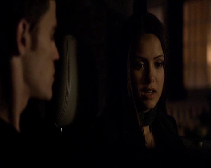 VampireDiariesWorld_dot_org-110TheTurningPoint1635.jpg