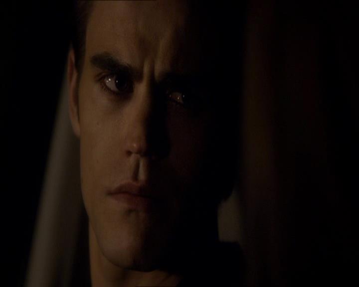 VampireDiariesWorld_dot_org-110TheTurningPoint1661.jpg