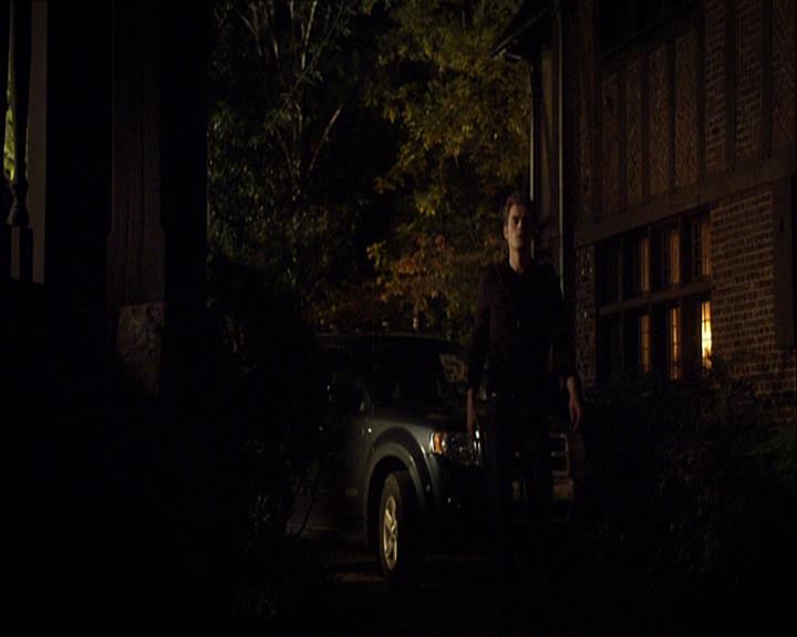 VampireDiariesWorld_dot_org-110TheTurningPoint1686.jpg