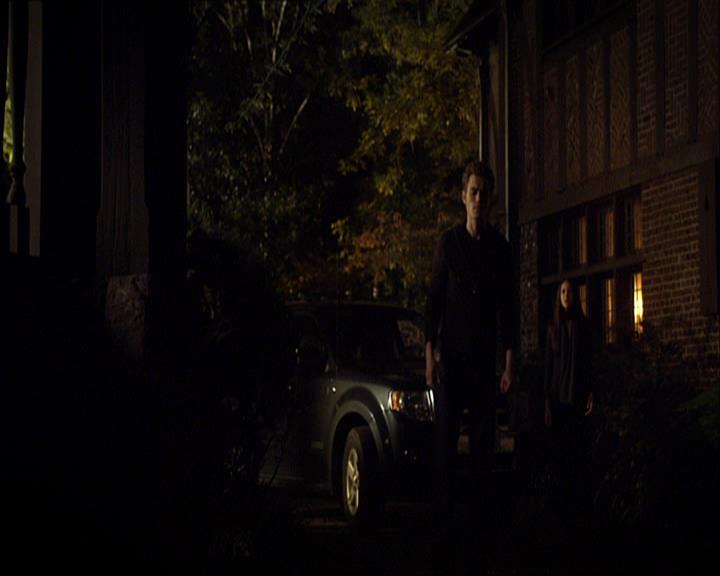 VampireDiariesWorld_dot_org-110TheTurningPoint1688.jpg
