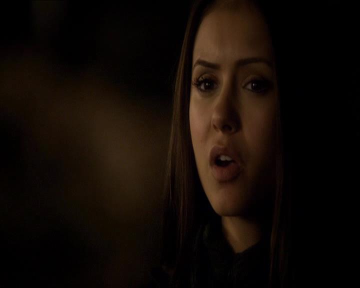 VampireDiariesWorld_dot_org-110TheTurningPoint1691.jpg