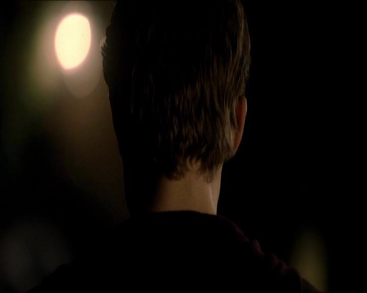 VampireDiariesWorld_dot_org-110TheTurningPoint1701.jpg