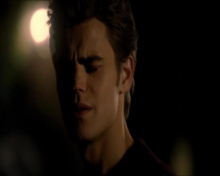 VampireDiariesWorld_dot_org-110TheTurningPoint1710.jpg