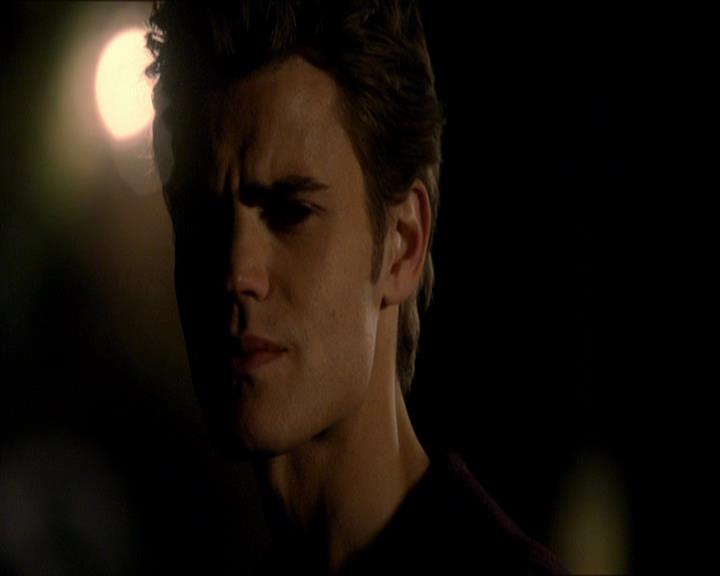 VampireDiariesWorld_dot_org-110TheTurningPoint1711.jpg