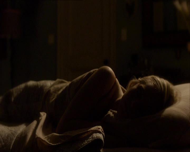 VampireDiariesWorld_dot_org-110TheTurningPoint1994.jpg VampireDiariesWorld_dot_org-110TheTurningPoint1994.jpg