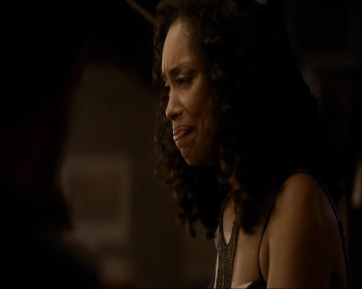 VampireDiariesWorld_dot_org-111Bloodlines1319.jpg