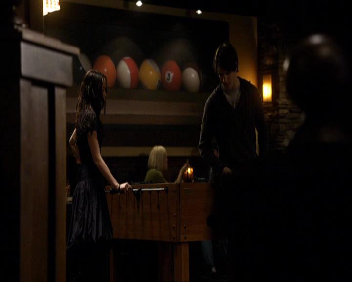 VampireDiariesWorld_dot_org-111Bloodlines1392.jpg