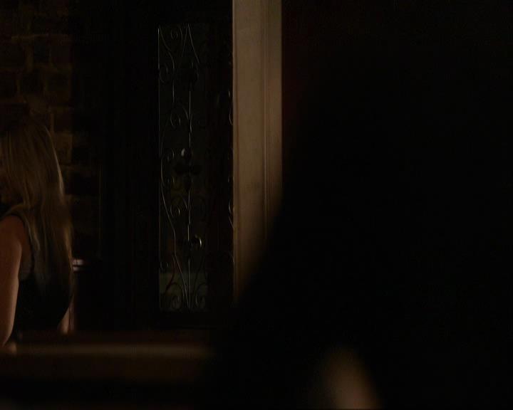 VampireDiariesWorld_dot_org-111Bloodlines1462.jpg