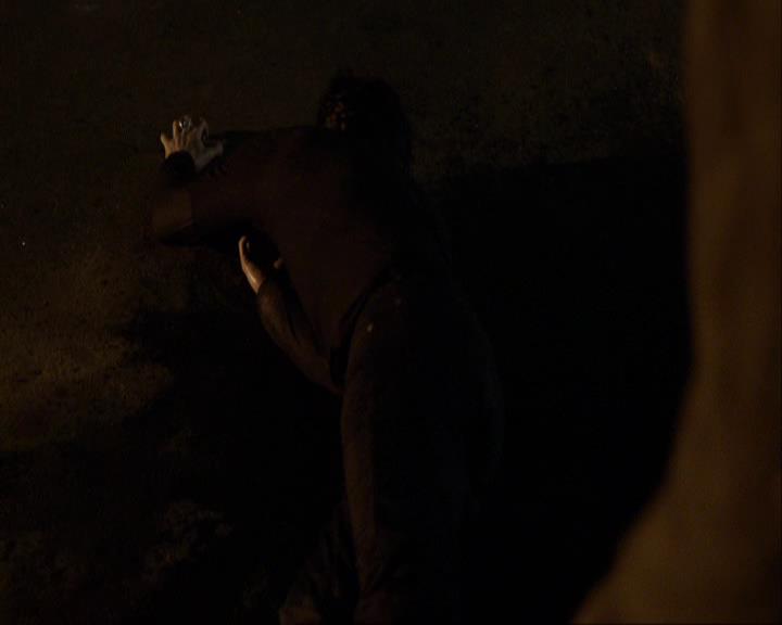 VampireDiariesWorld_dot_org-111Bloodlines1549.jpg