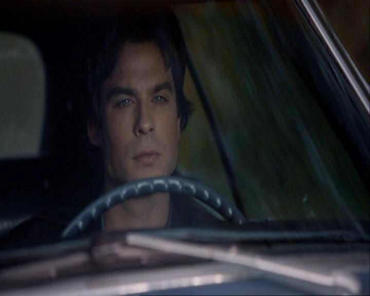 VampireDiariesWorld_dot_org-111Bloodlines1811.jpg