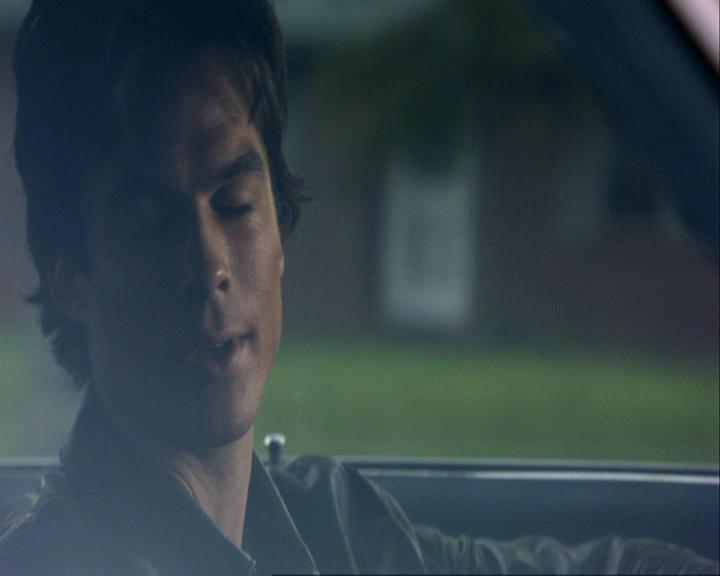 VampireDiariesWorld_dot_org-111Bloodlines1820.jpg