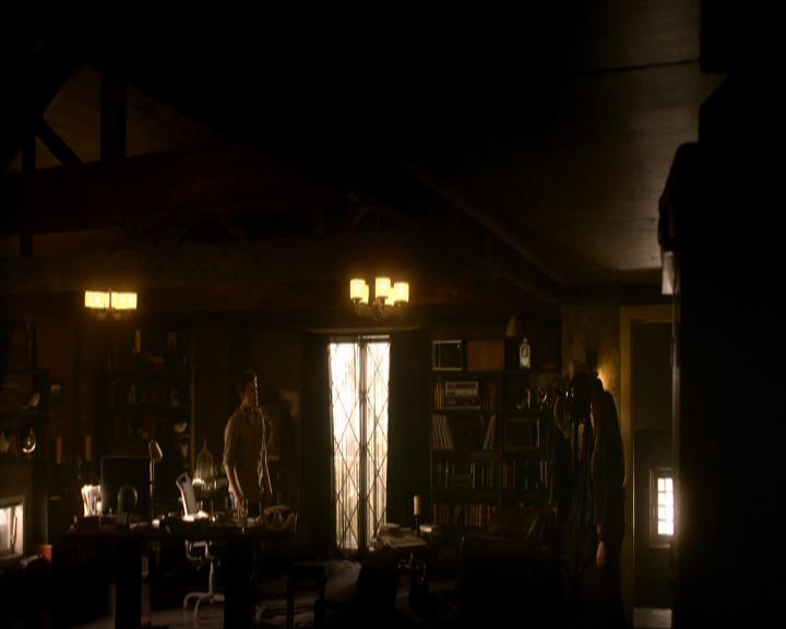 VampireDiariesWorld_dot_org-111Bloodlines1853.jpg