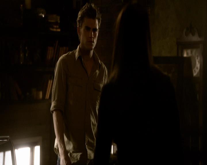 VampireDiariesWorld_dot_org-111Bloodlines1874.jpg