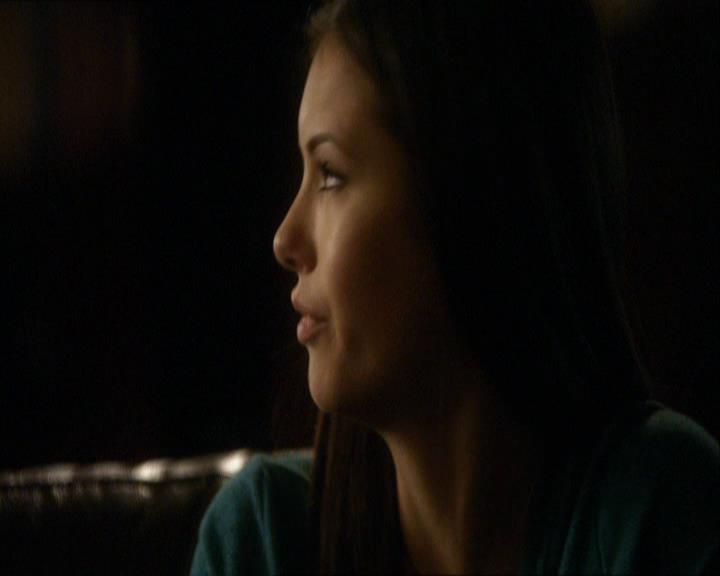 VampireDiariesWorld_dot_org-112Unpleasantville0403.jpg