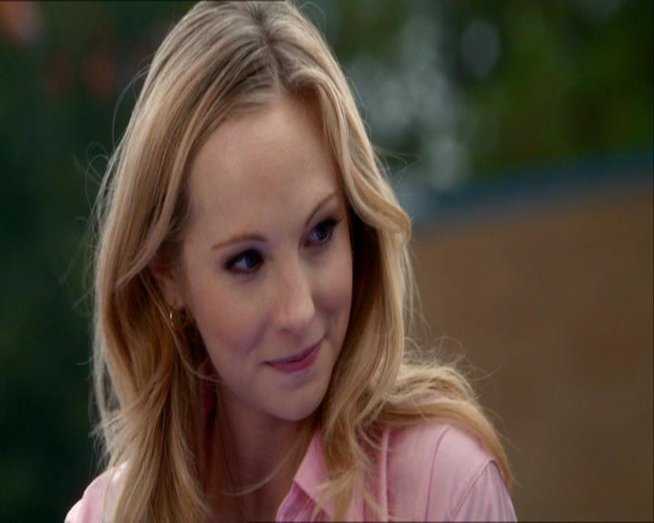 VampireDiariesWorld_dot_org-112Unpleasantville0495.jpg