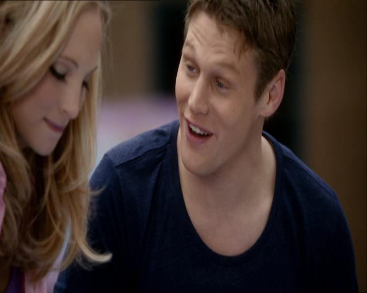 VampireDiariesWorld_dot_org-112Unpleasantville0508.jpg