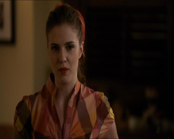 VampireDiariesWorld_dot_org-112Unpleasantville0651.jpg