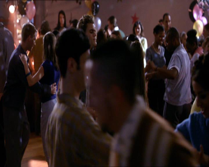 VampireDiariesWorld_dot_org-112Unpleasantville1574.jpg