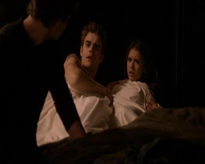 VampireDiariesWorld_dot_org-113ChildrenOfTheDamned0122.jpg