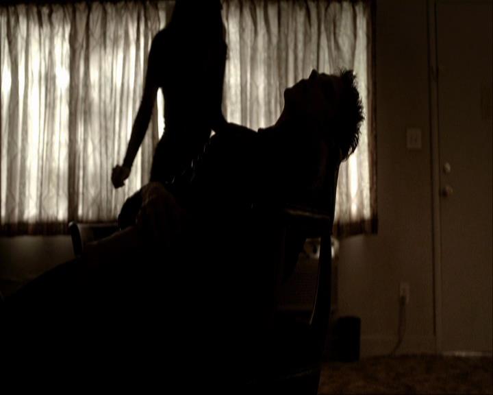 VampireDiariesWorld_dot_org-114FoolMeOnce0046.jpg