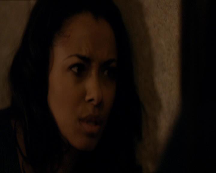 VampireDiariesWorld_dot_org-114FoolMeOnce0237.jpg