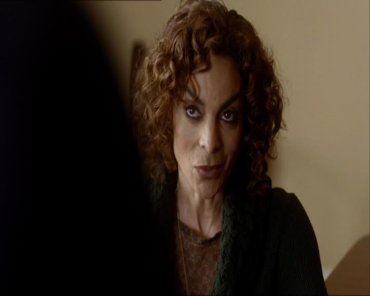 VampireDiariesWorld_dot_org-114FoolMeOnce0806.jpg