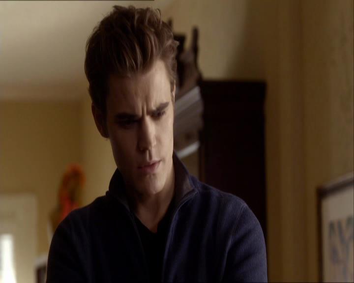 VampireDiariesWorld_dot_org-114FoolMeOnce0810.jpg