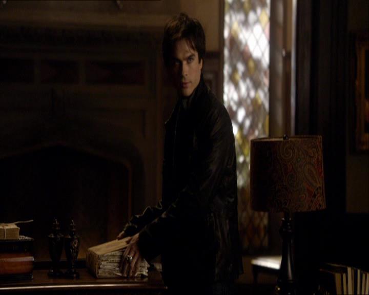 VampireDiariesWorld_dot_org-114FoolMeOnce0900.jpg