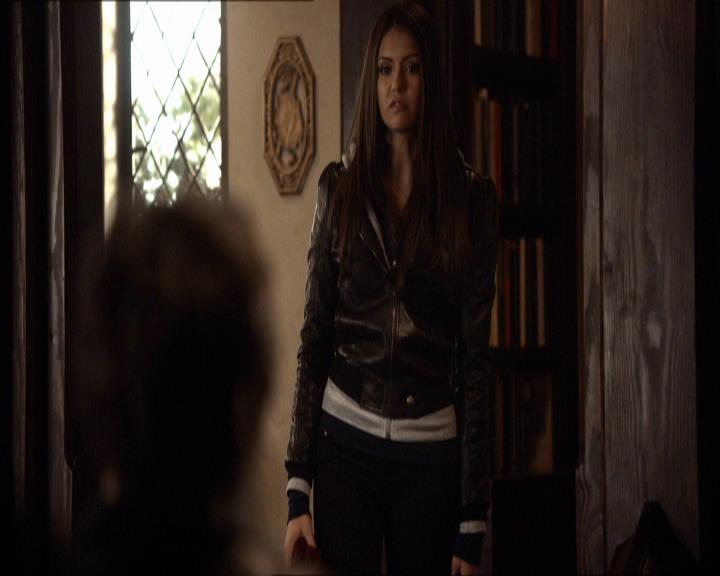 VampireDiariesWorld_dot_org-114FoolMeOnce0929.jpg