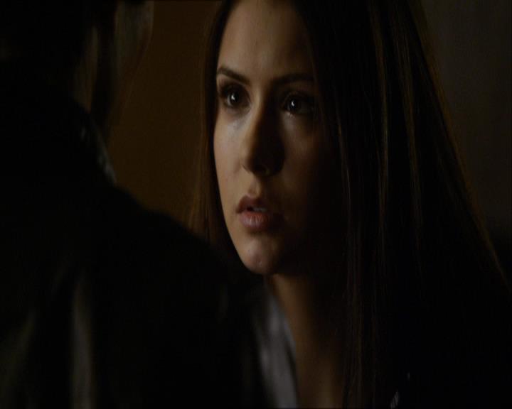 VampireDiariesWorld_dot_org-114FoolMeOnce1015.jpg