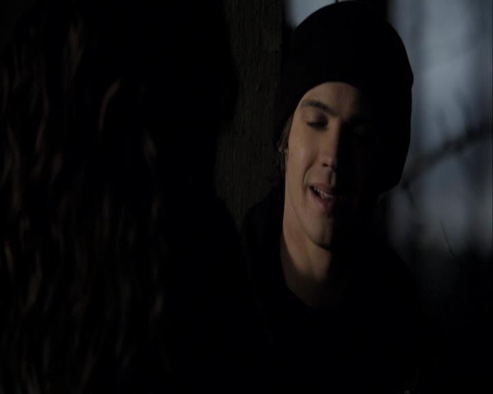 VampireDiariesWorld_dot_org-114FoolMeOnce1198.jpg