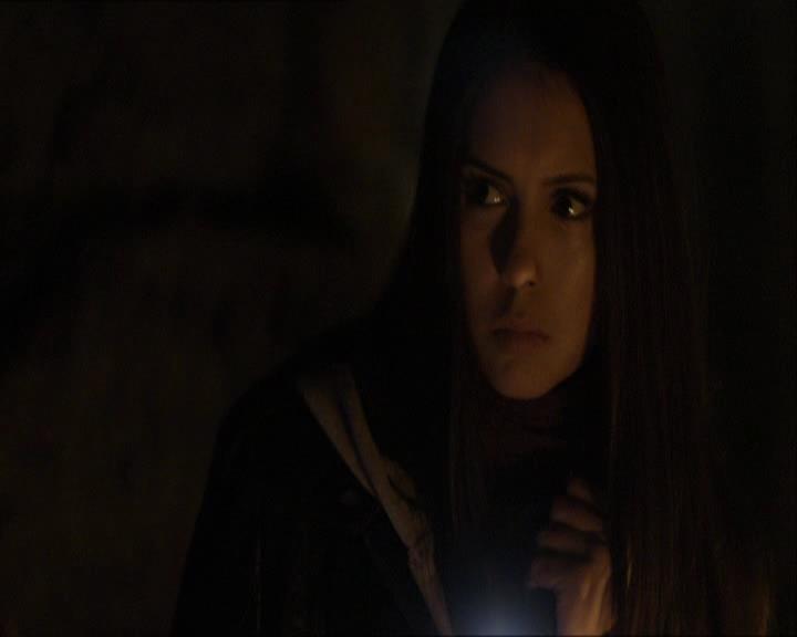 VampireDiariesWorld_dot_org-114FoolMeOnce1420.jpg