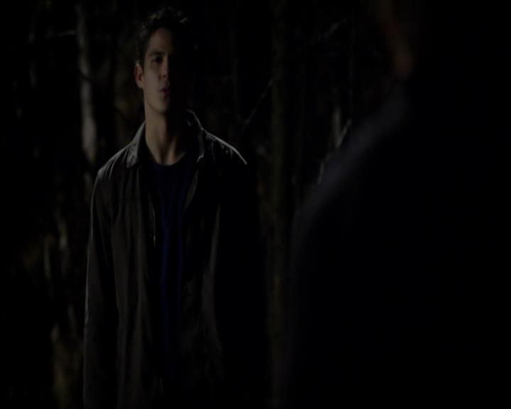 VampireDiariesWorld_dot_org-114FoolMeOnce1460.jpg