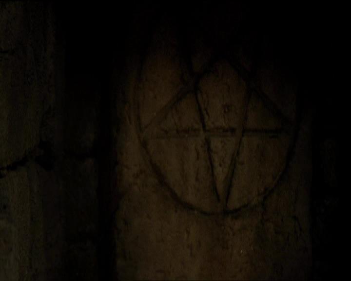 VampireDiariesWorld_dot_org-114FoolMeOnce1880.jpg