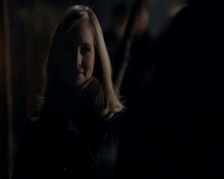 VampireDiariesWorld_dot_org-114FoolMeOnce1904.jpg