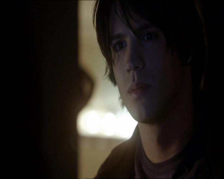 VampireDiariesWorld_dot_org-114FoolMeOnce2040.jpg