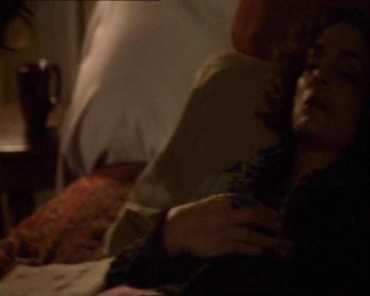 VampireDiariesWorld_dot_org-114FoolMeOnce2190.jpg