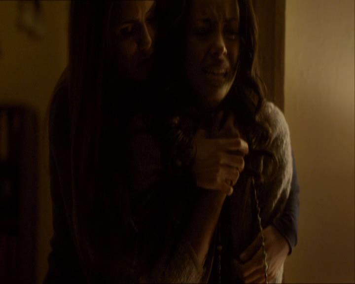 VampireDiariesWorld_dot_org-114FoolMeOnce2195.jpg