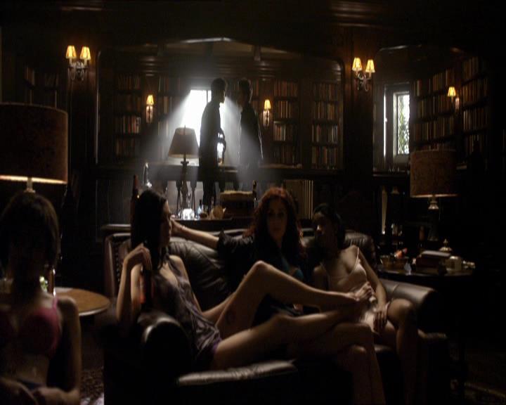 VampireDiariesWorld_dot_org-115AFewGoodMen0305.jpg