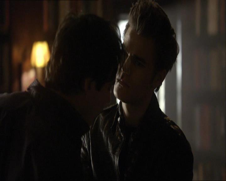 VampireDiariesWorld_dot_org-115AFewGoodMen0307.jpg