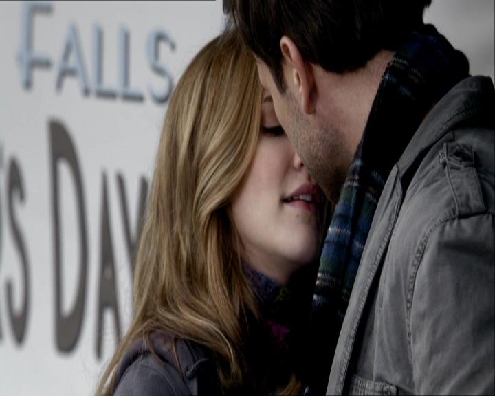 VampireDiariesWorld_dot_org-115AFewGoodMen0462.jpg