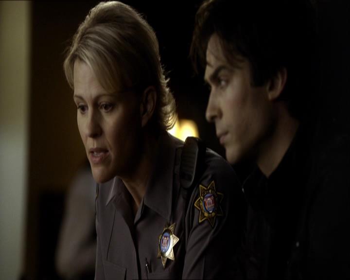 VampireDiariesWorld_dot_org-115AFewGoodMen1042.jpg