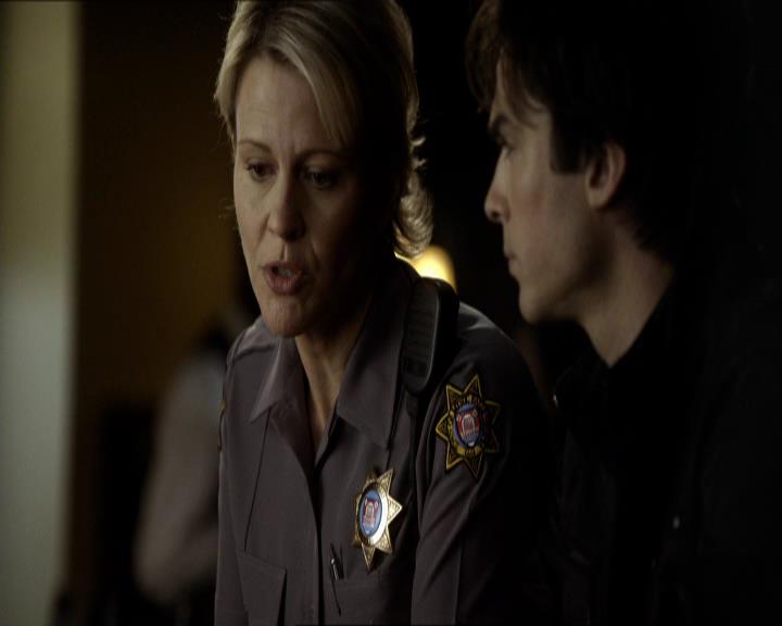 VampireDiariesWorld_dot_org-115AFewGoodMen1044.jpg